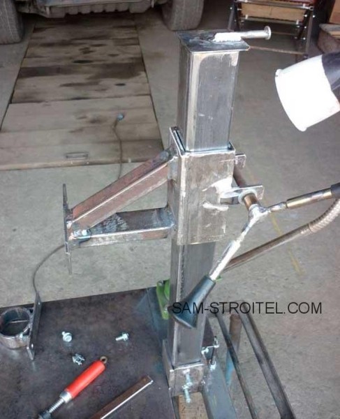 Сверлильный станок из дрели своими руками (19 фото)