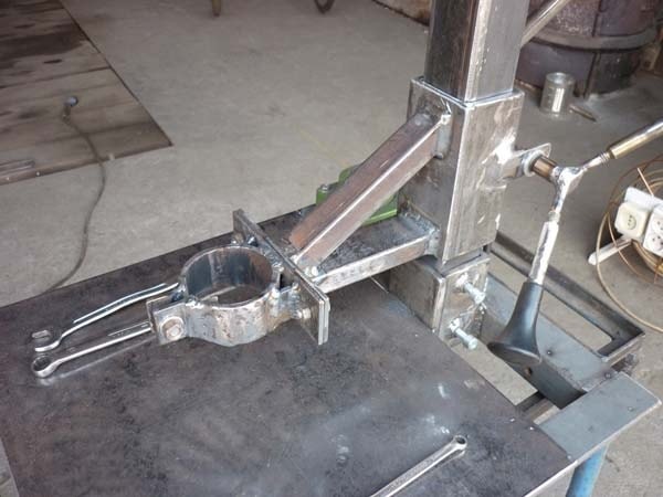 Сверлильный станок из дрели своими руками (19 фото)