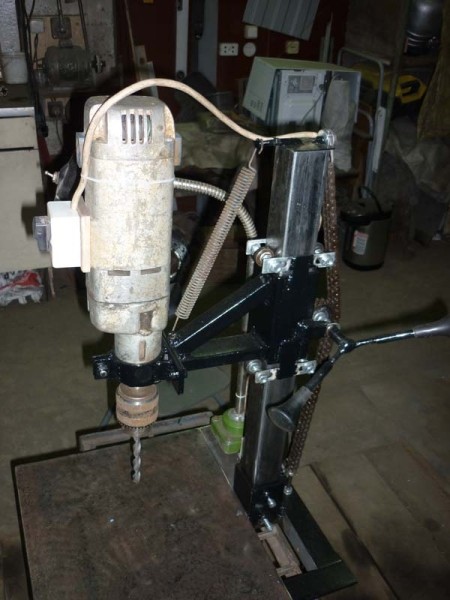 Сверлильный станок из дрели своими руками (19 фото)