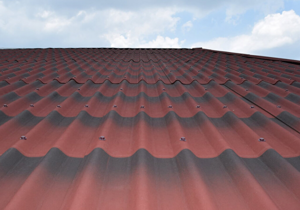 Какой кровельный материал выбрать для частного дома