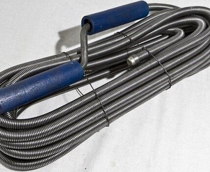 Как прочистить унитаз тросом: выбор инструмента и инструктаж по его применению Как прочистить унитаз тросом: выбор инструмента и инструктаж по его применению