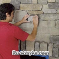 Как декорировать камин при помощи искусственного камня.