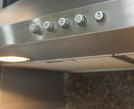 Как выполнить подключение вытяжки на кухне к вентиляции: руководство по проведению работ