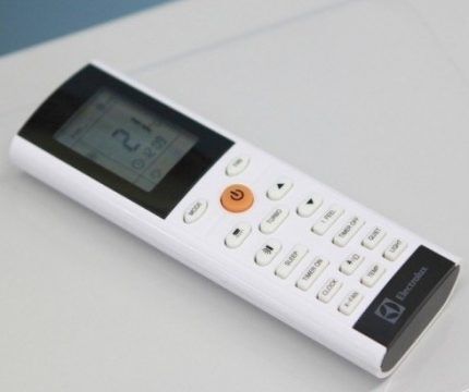 Сплит-система Electrolux EACS-07HAT/N3: технические характеристики модели + сравнение с конкурентами